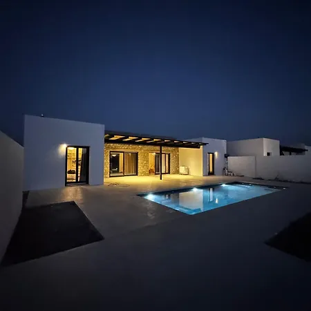 فيلة Mister X Private Naxos City