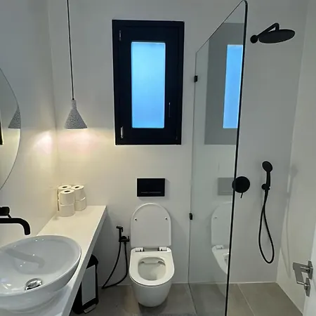 فيلة Mister X Private Naxos City